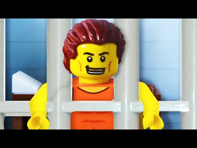 LEGO City Prison Break: Underground Tunnel | LEGO Stopmotion | Billy Bricks | Wildbrain Superheroes