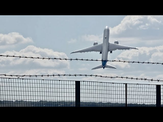 Plane Takes Off Almost Vertically