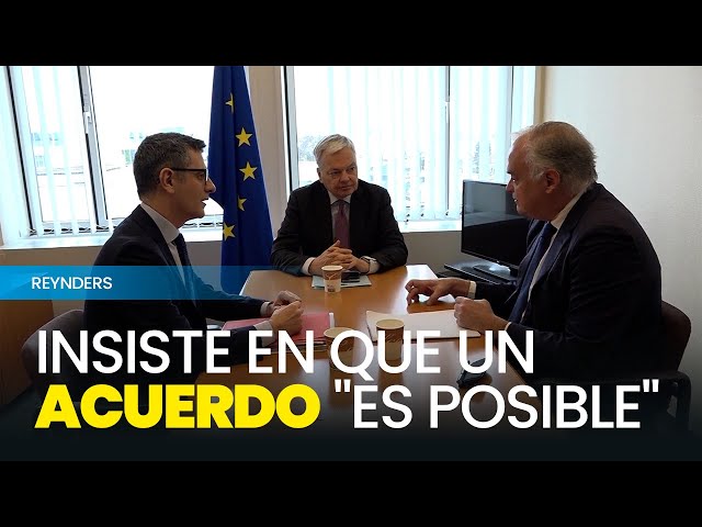 Reynders insiste en que un acuerdo entre el PP y PSOE "es posible"