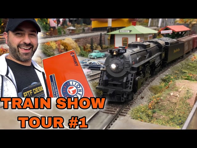 MODEL TRAIN SHOW Tour & Experience + my HAUL - Greenburg show, Operating Layouts