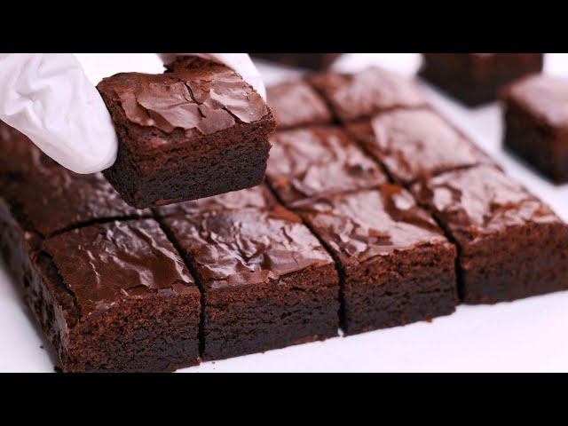 If You Have 1 Egg, No Chocolate, No Butter, No Electric Mixer. Make These Delicious Glossy Brownies.