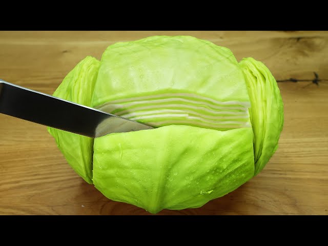 If you have cabbage at home. Cabbage tastes better than meat. It is so delicious. ASMR cabbage reci