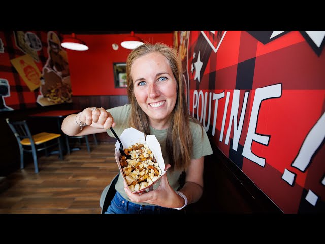 Trying DELICIOUS food in Kingston (2 day food tour)